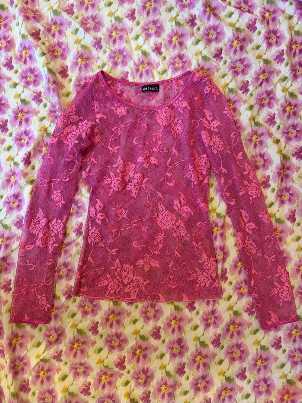 Wet Seal Floral Lace Long Sleeve Top 🌸